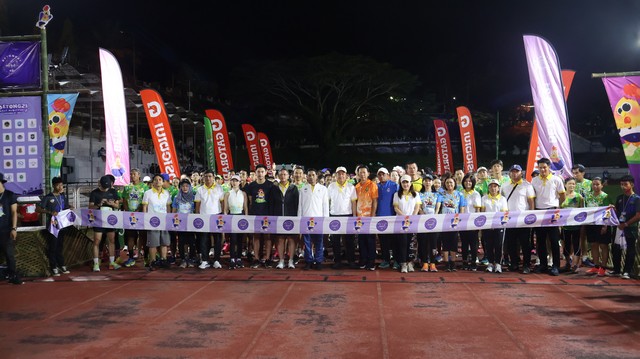 ยะลา-นักวิ่งทั้งในประเทศและต่างประเทศ กว่า 2.000 คน ร่วมกิจกรรมวิ่งฝ่าสายหมอก Betong21 Half Marathon ครั้งที่ 2