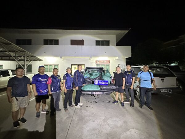 มุกดาหาร-ตำรวจน้ำมุกดาหาร CIB ยึดหมูแช่แข็ง 600 กก ขณะลักลอบนำเข้าข้ามแม่น้ำโขง