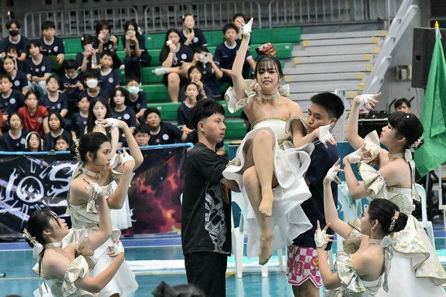สาธิต ม.ศิลปากร (มัธยมศึกษา) จัดงานกีฬาสี DSU Sportday ประจำปี 2568 ในธีมงาน “FOURLIGHTS f THE GALAXY”