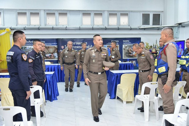 ผบ.ตร.ตรวจเยี่ยมตำรวจจราจรโครงการพระราชดำริ ชื่นชมทุกนายทำหน้าที่ด้วยดีตลอดมา