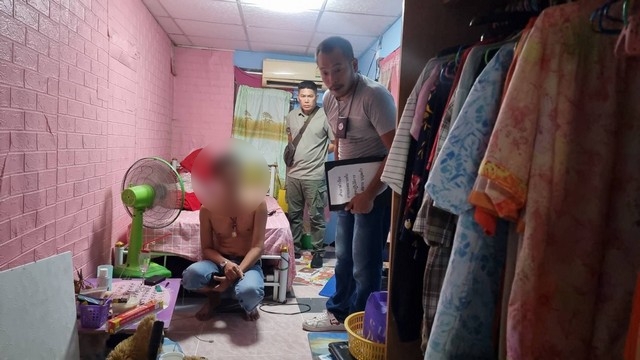 ชลบุรี-สืบสวน บางละมุง ขยายผลจับยาเสพติดพร้อมของกลางเสพติด