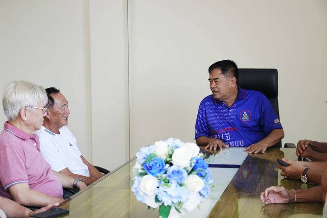 สุโขทัย-นายกฯพ่อค้านำคณะกรรมการศาลเจ้าปุงเถ่ากง-ม่าสุโขทัย หารือเตรียมงานประเพณีแห่เจ้าปุงเถ่ากง-ม่าสุโขทัย