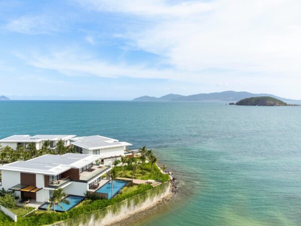 Villa Le Corail ชวนสัมผัสความงดงามของเกาะฟู้ก๊วก ประเทศเวียดนามในบรรยากาศเมดิเตอร์เรเนียนสุดหรูริมชายฝั่งทะเล