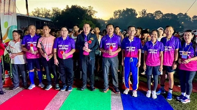 กาฬสินธุ์-ชาวกาฬสินธุ์ร่วมใจจัดกิจกรรมโครงการเดินวิ่ง KHUME-HONG RUN FOR PLAYGROUND